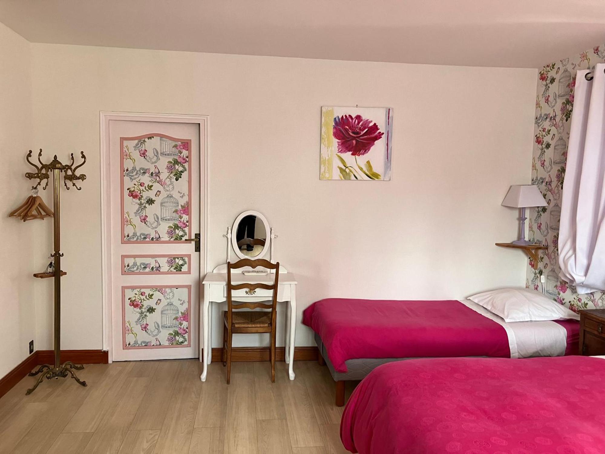 La Noisetiere Hotel นอยเยส์-ซัวร์-แช ภายนอก รูปภาพ
